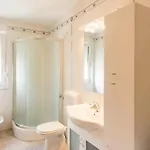 L&l Luxury Apartman *