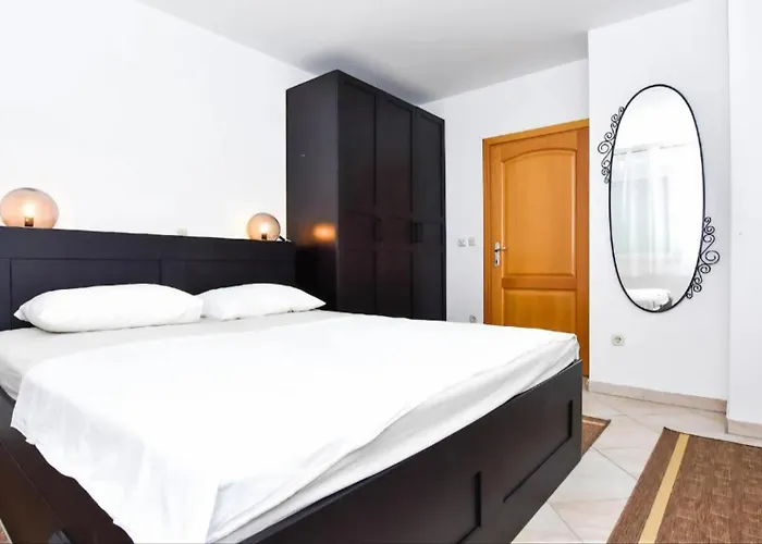 Daire L&l Luxury Biograd Na Moru
